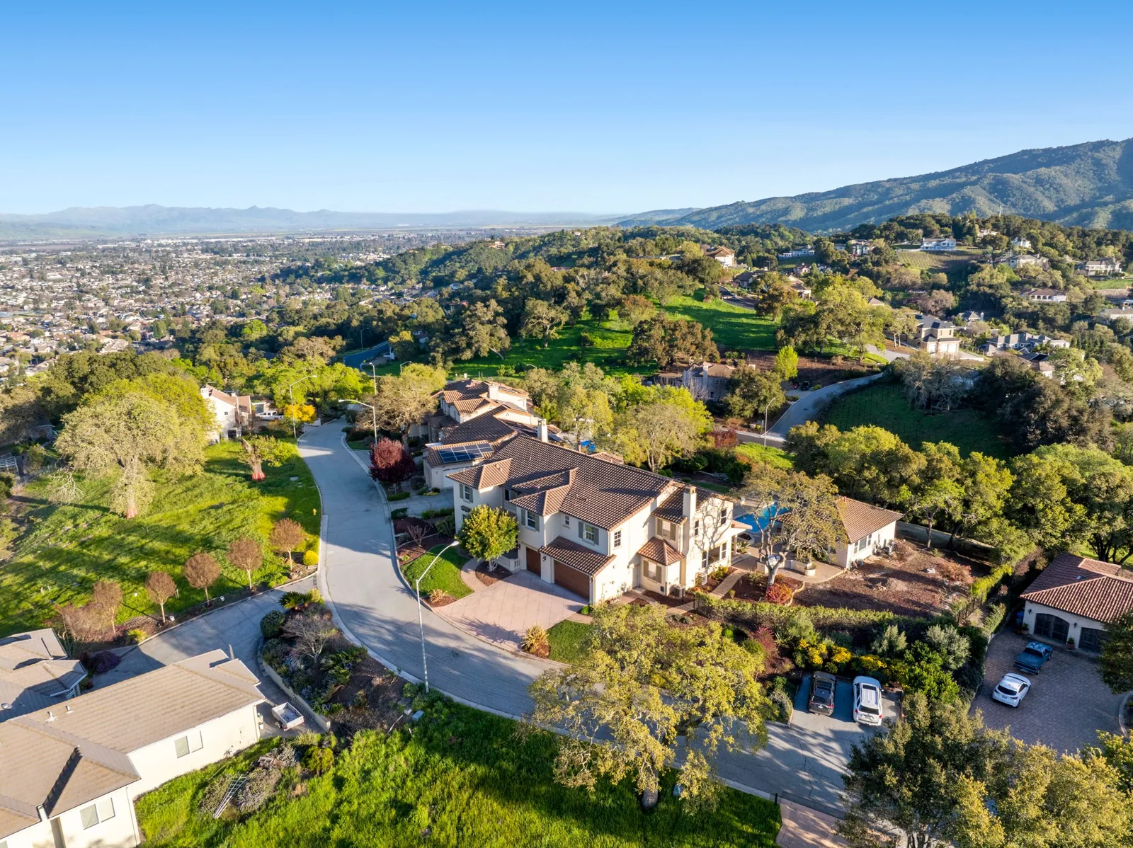 Commercial Roofing in Gilroy, CA