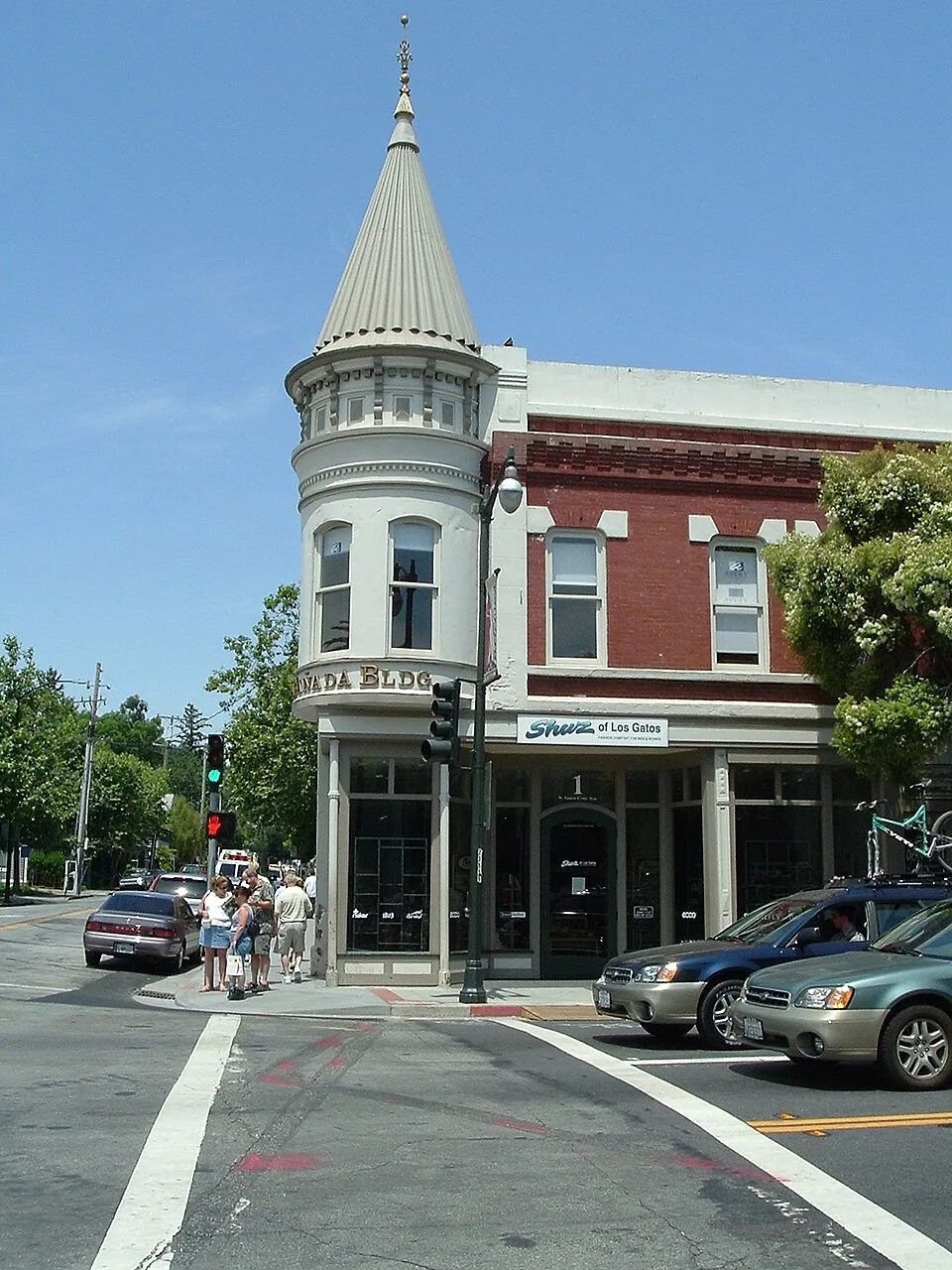 Los Gatos Roof Repairs at Walls and Level Changes